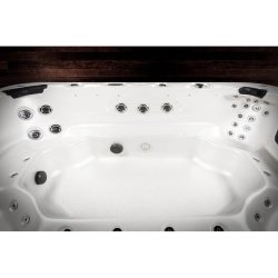 Гидромассажный спа бассейн Vortex Spas Titanium TOP